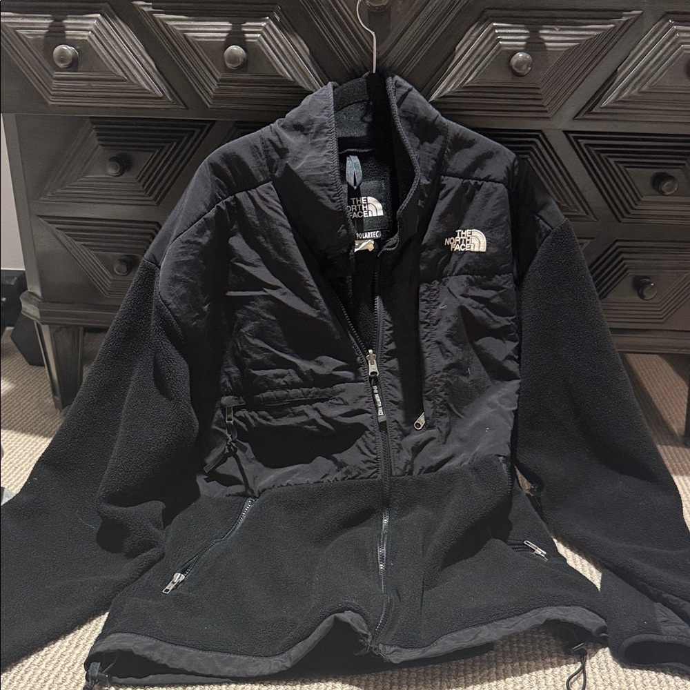 The North Face Men's Black Performance Jacket